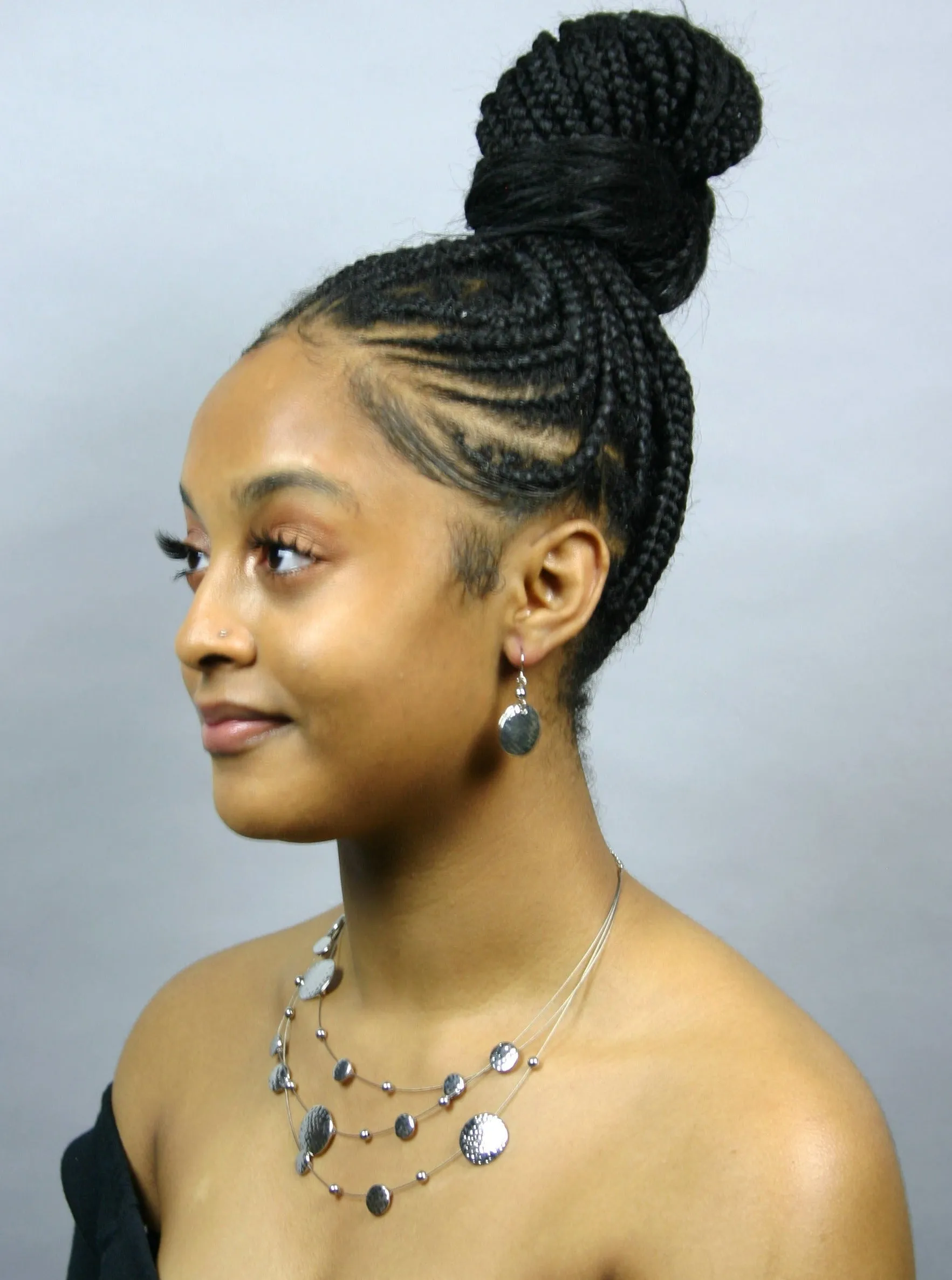 Sika 3-tier Wire, Hammered Round Disc Necklace & Earrings Set